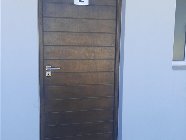 2 Bedroom Flat 2 Bedroom Flat