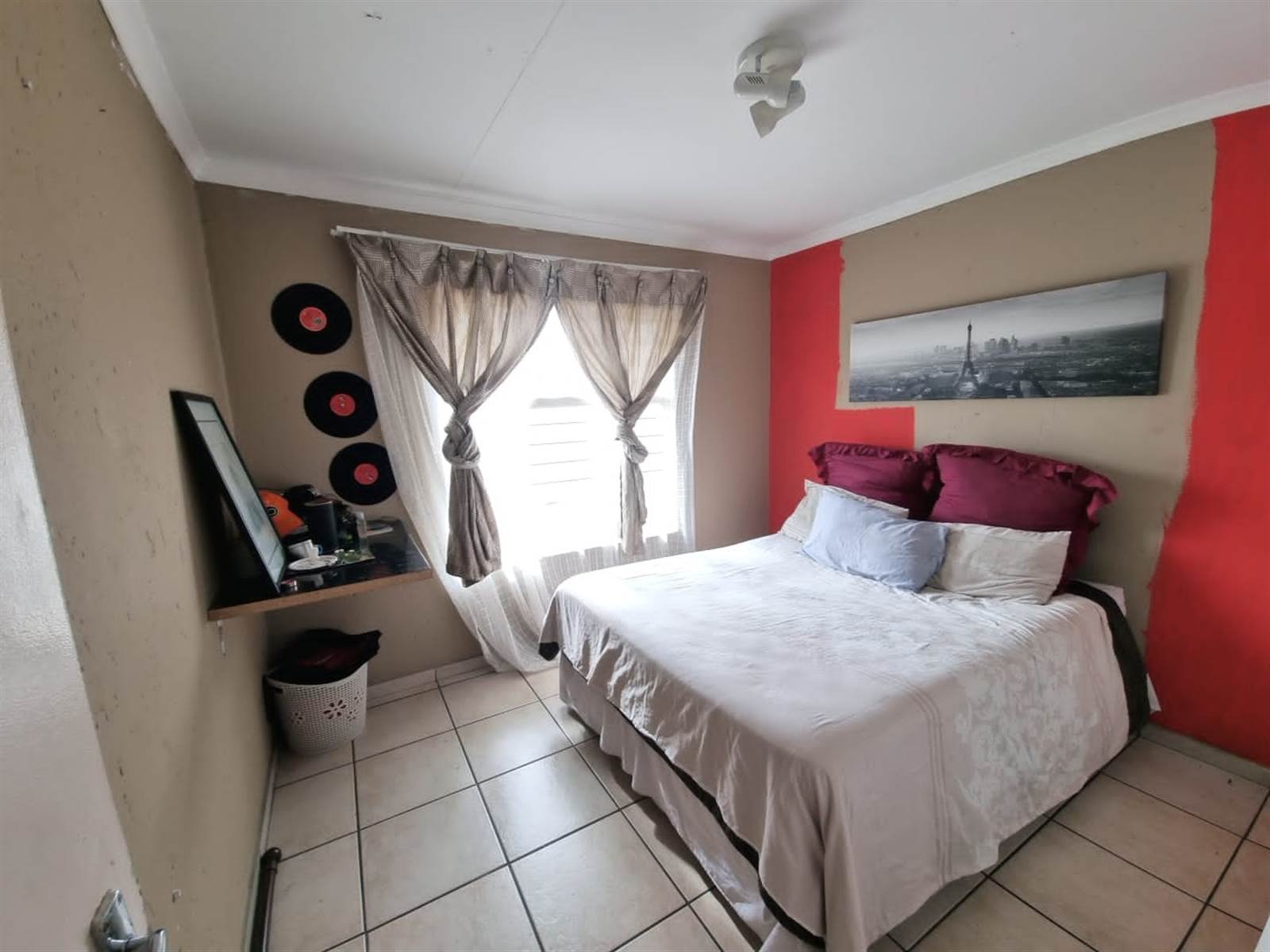 3 Bed Apartment in Kempton Park Central photo number 6