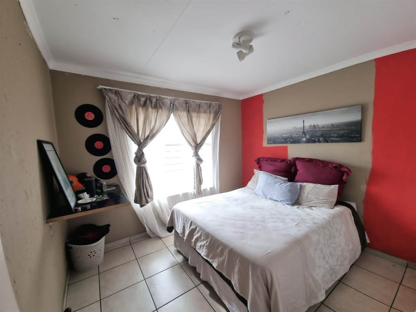 3 Bed Apartment in Kempton Park Central photo number 7