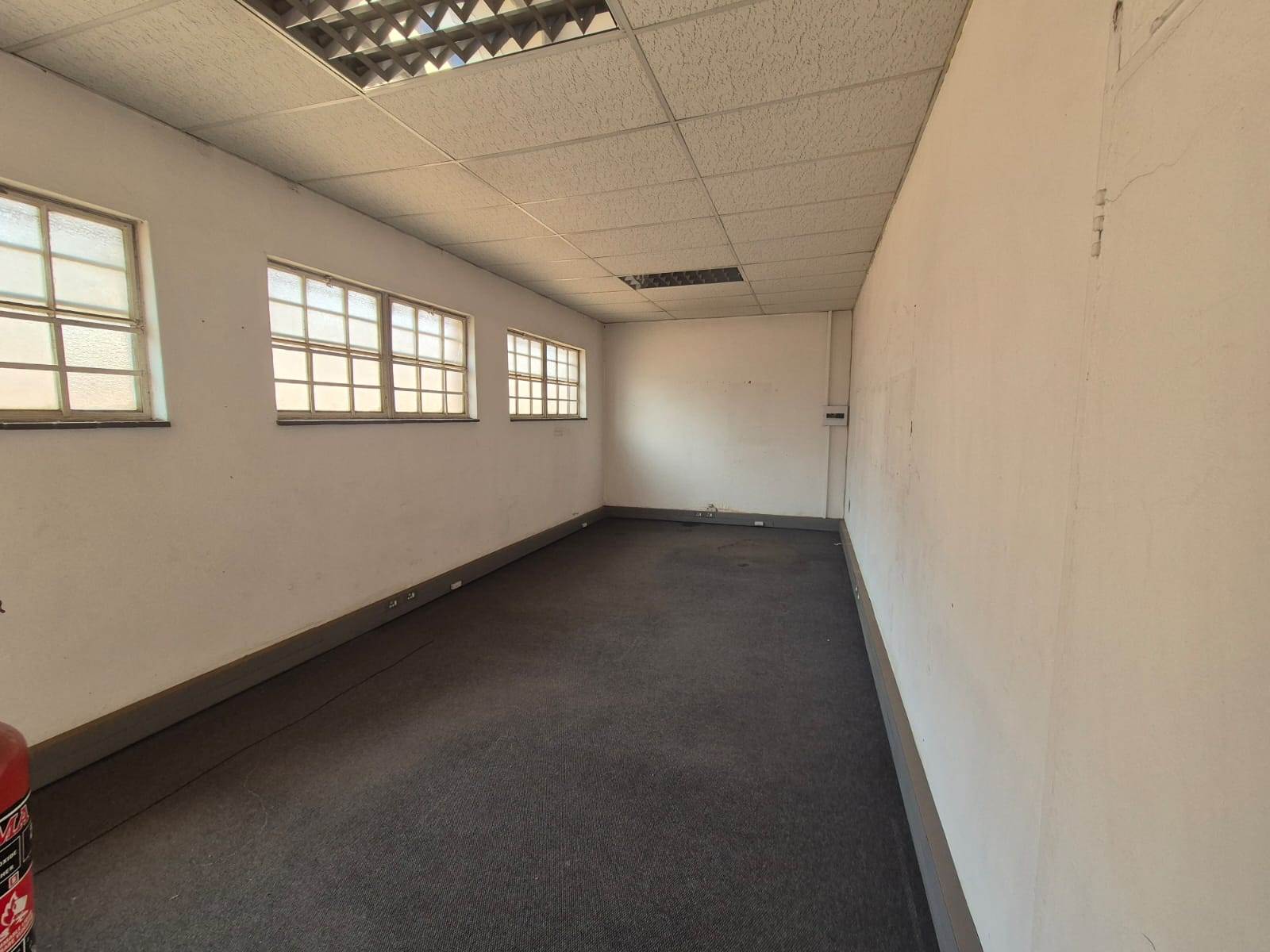 65  m² Industrial space in Wadeville photo number 3