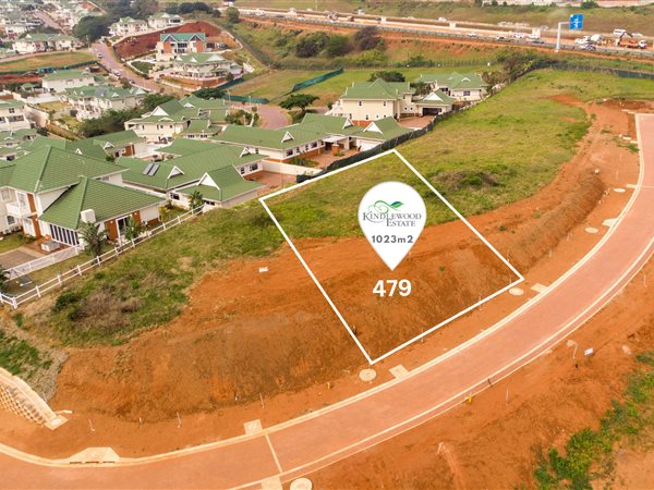 1023 m² Land
