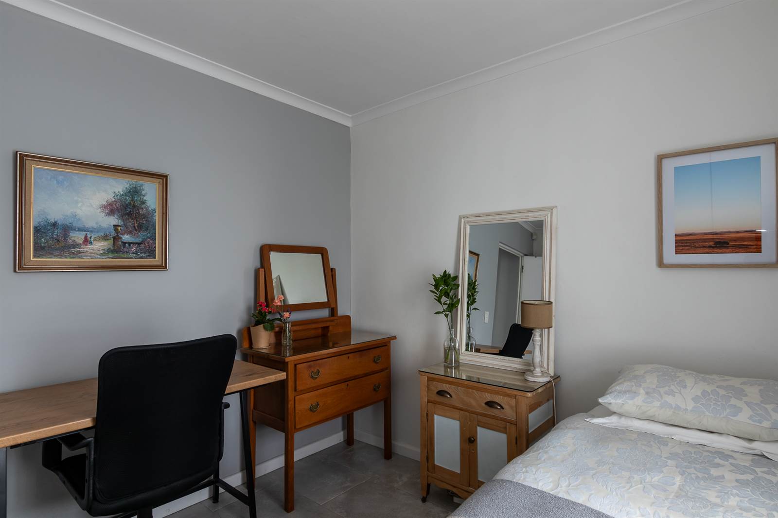 2 Bed Apartment in Klein Welgevonden photo number 13