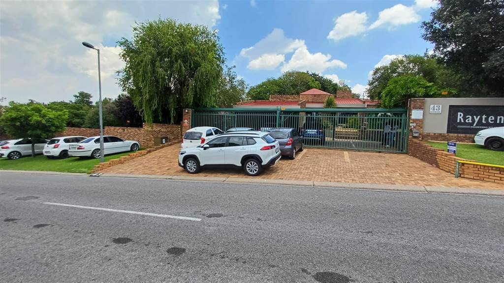 1053  m² Commercial space in Randpark Ridge photo number 5