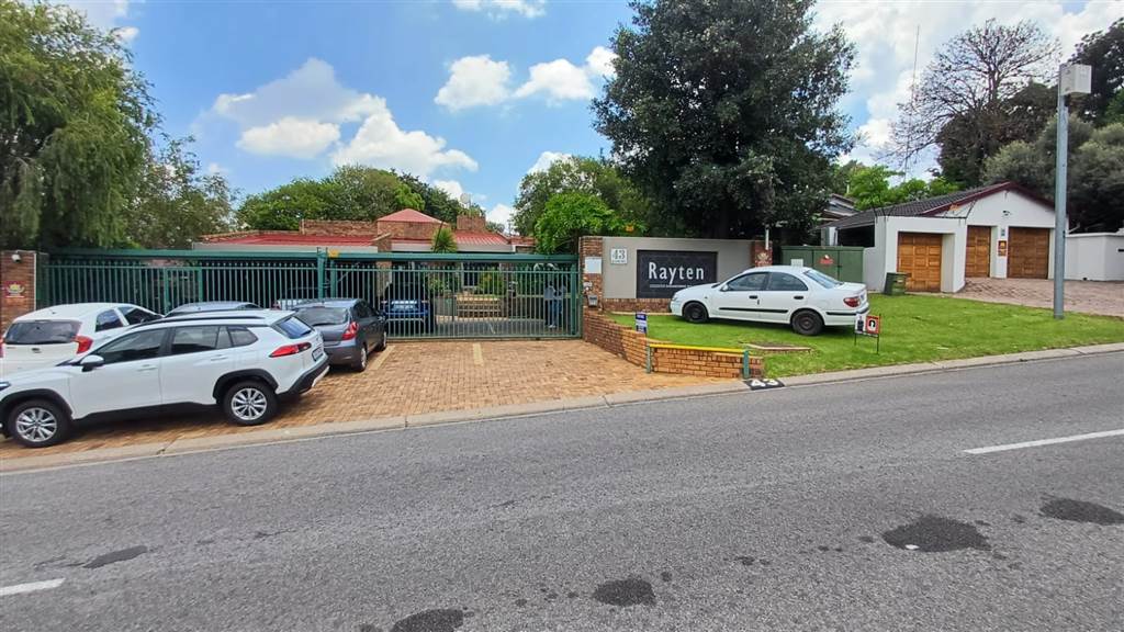 1053  m² Commercial space in Randpark Ridge photo number 3