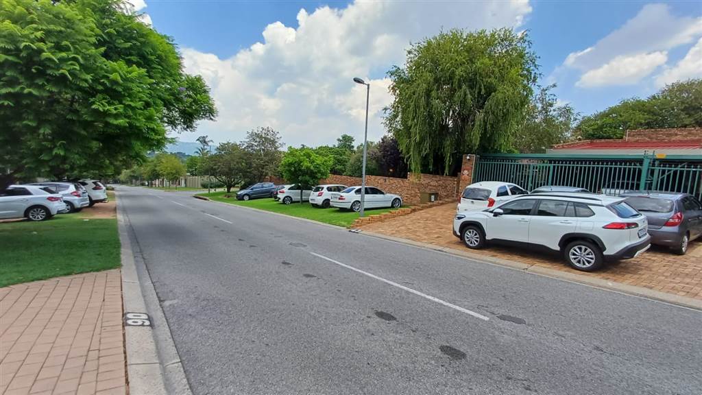 1053  m² Commercial space in Randpark Ridge photo number 4