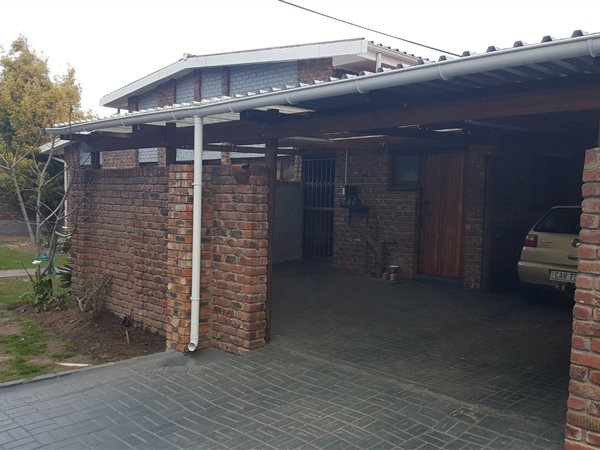 3 Bedroom House 3 Bedroom House