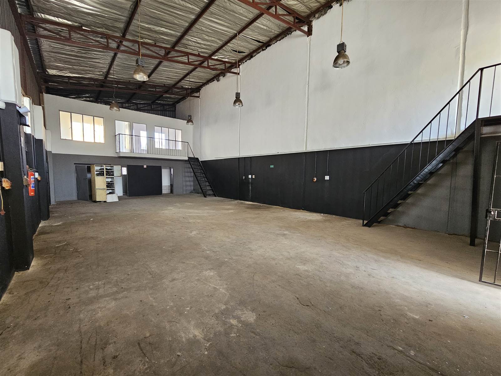 600  m² Industrial space in Benoni South photo number 6