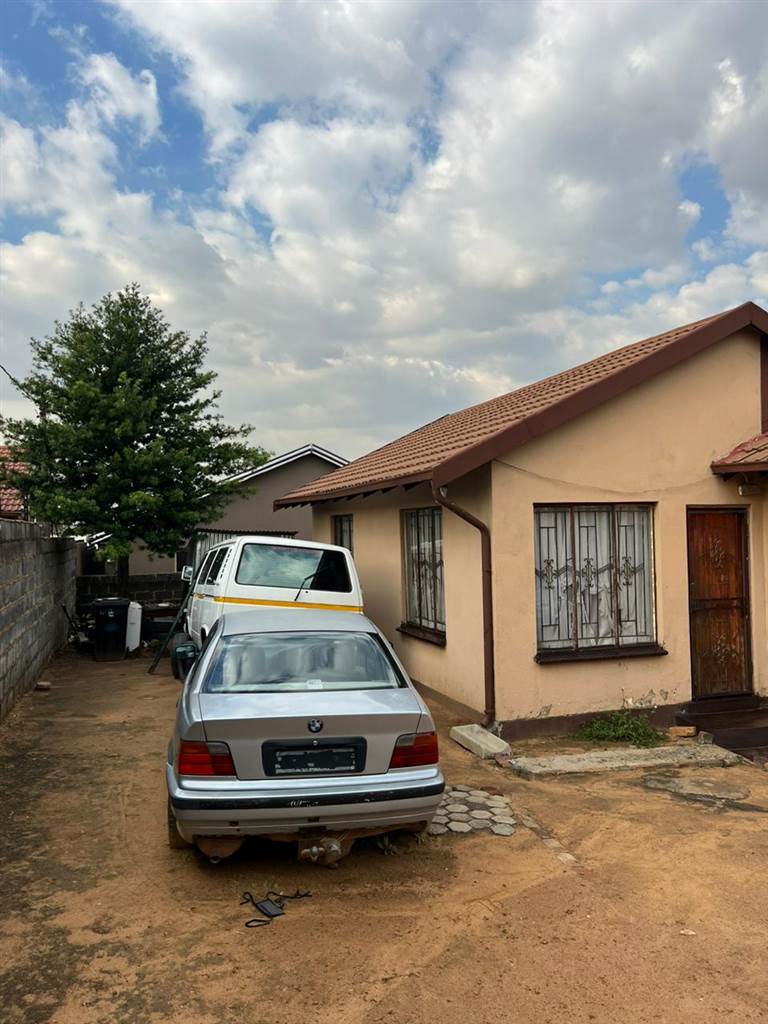 2 Bed House in Kaalfontein photo number 5