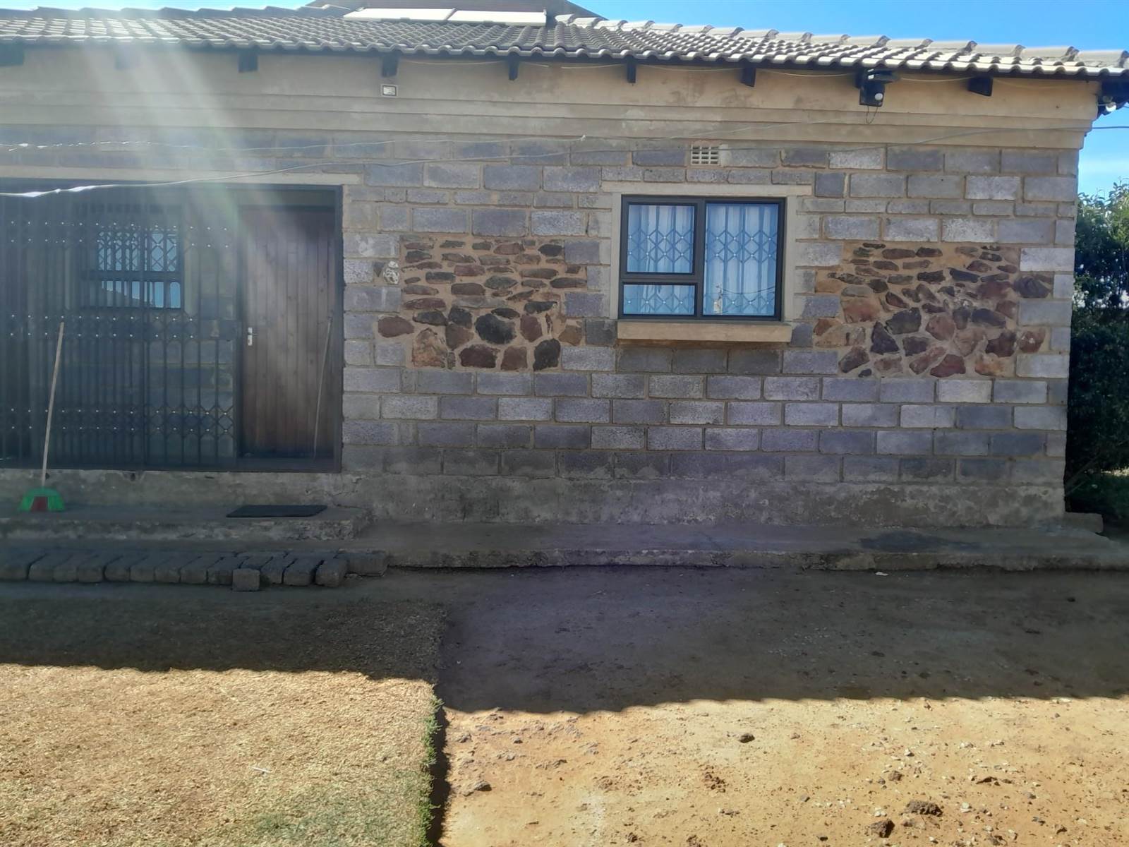 1 Bed House in Mohlakeng photo number 12
