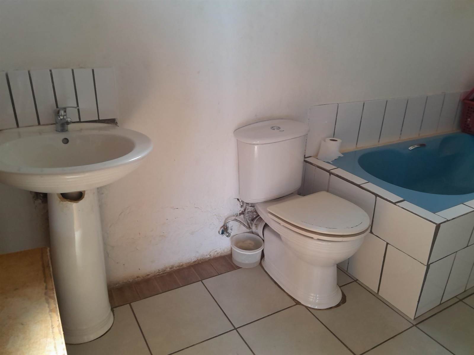 1 Bed House in Mohlakeng photo number 3