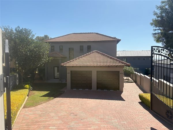 4 Bedroom House