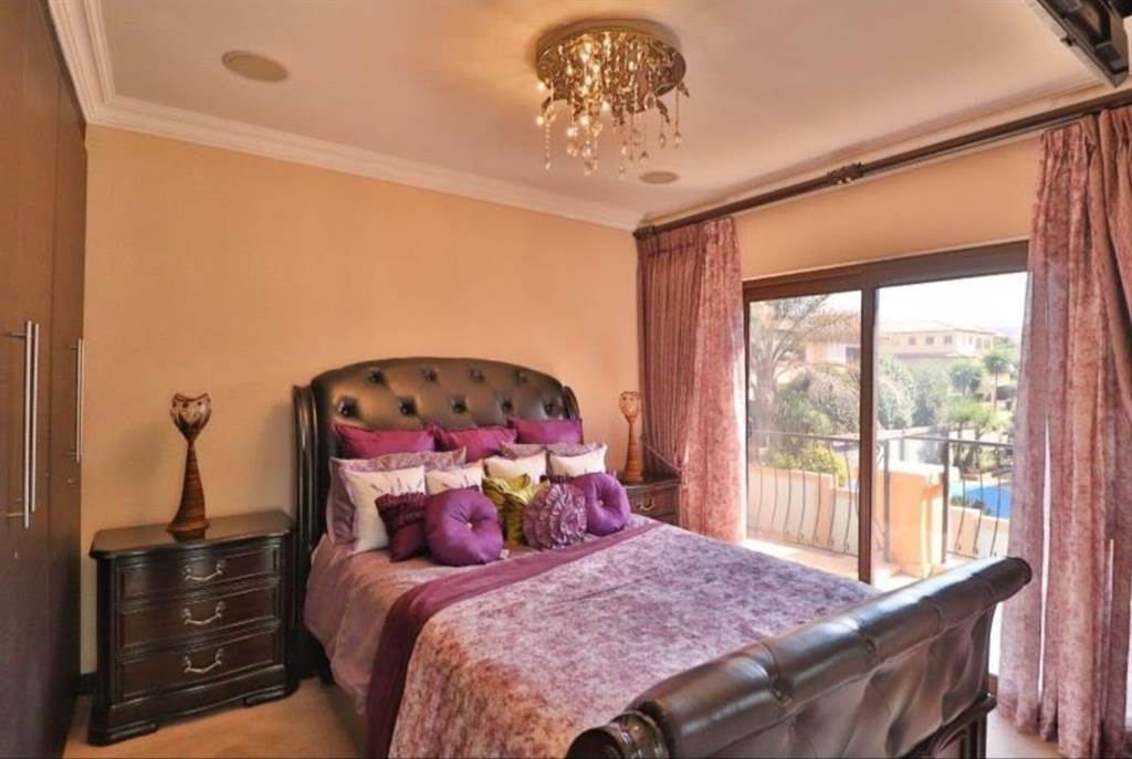5 Bed House in Johannesburg Central and CBD photo number 16