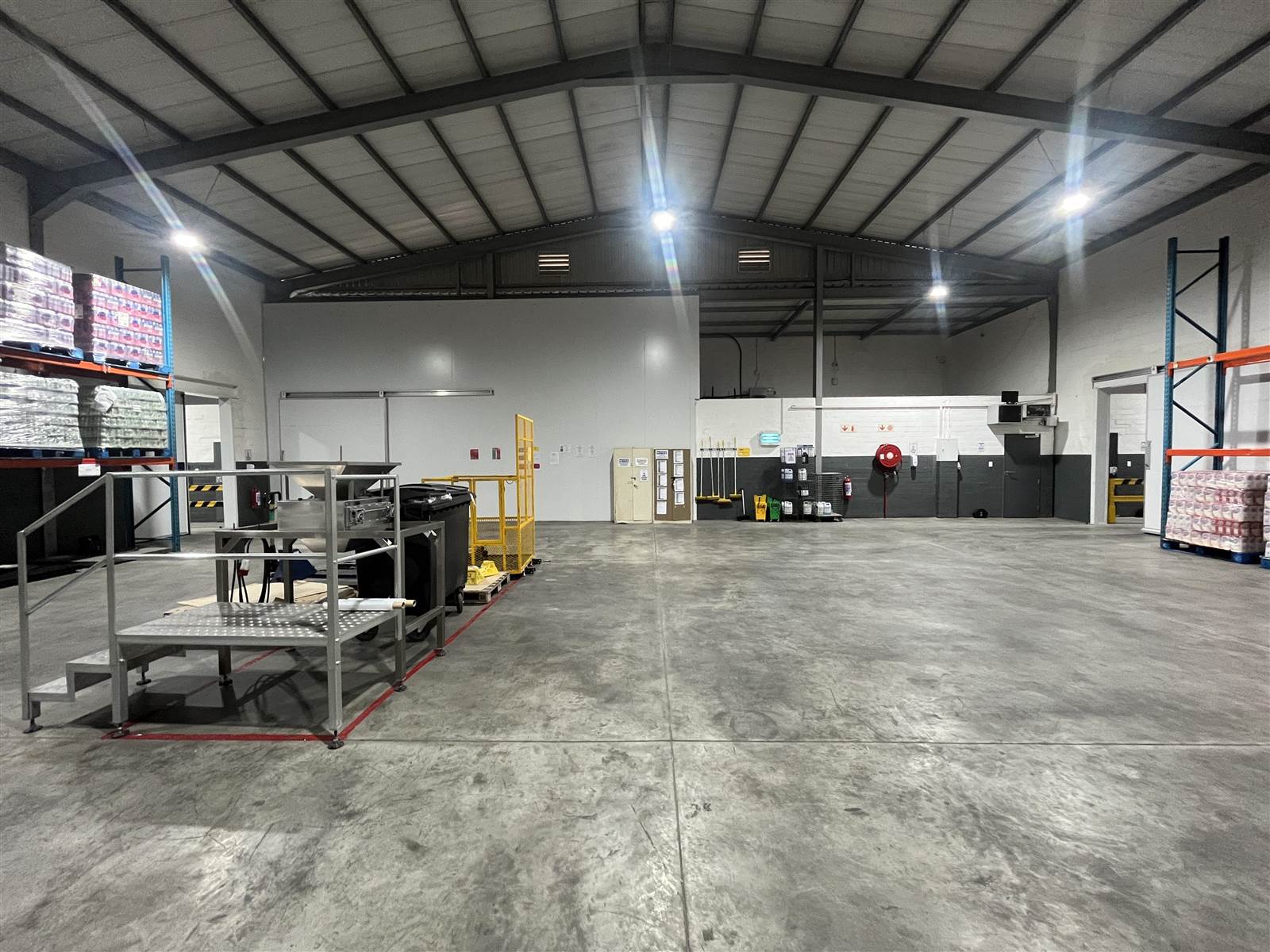 1350  m² Industrial space in Blue Downs photo number 15