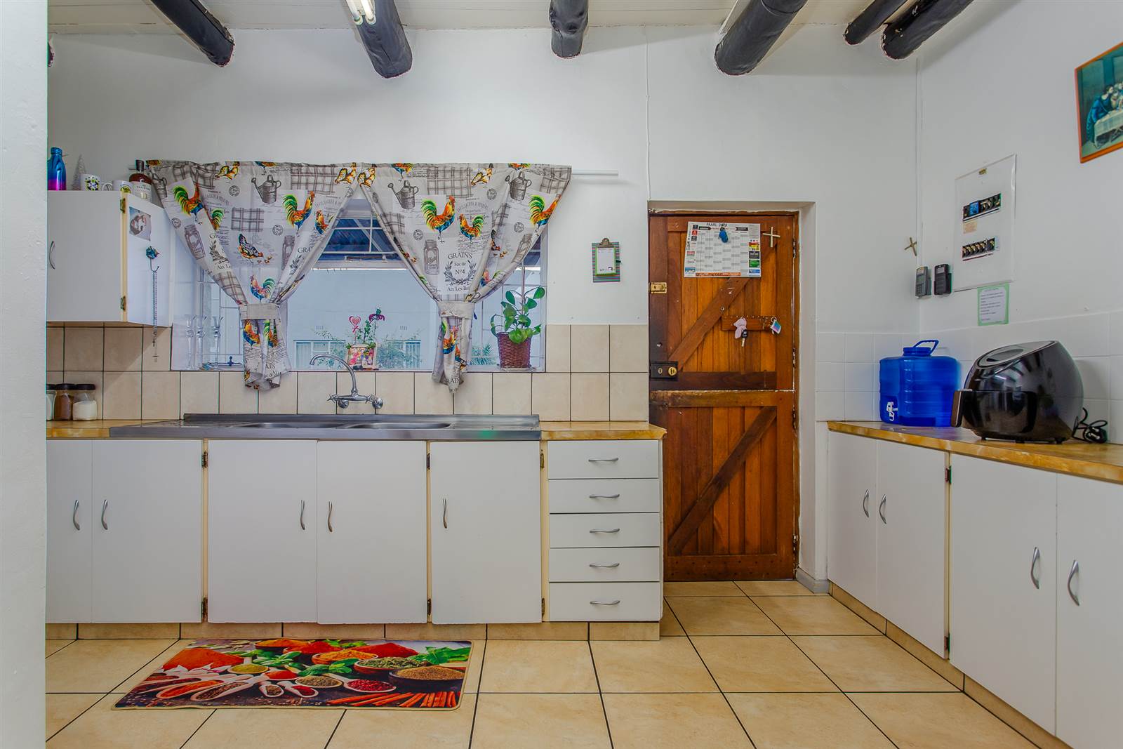 3 Bed House in Northern Paarl photo number 8