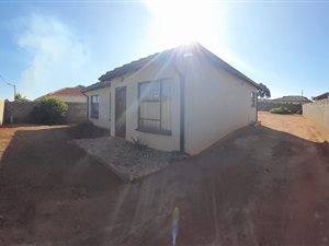 3 Bed House in Lufhereng