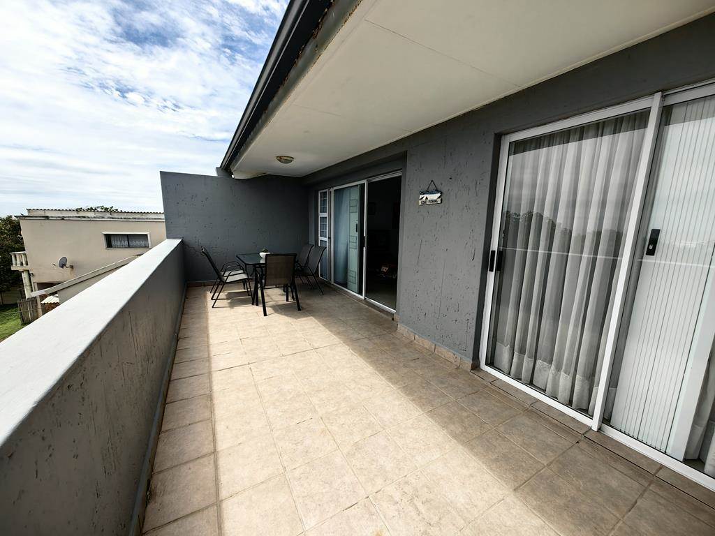 3 Bed Apartment in St Michaels on Sea photo number 17