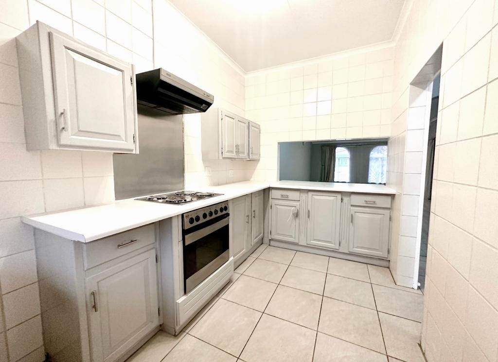 2 Bed Apartment in New Redruth photo number 1