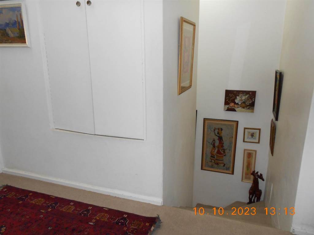 3 Bed Townhouse in Murrayfield photo number 10