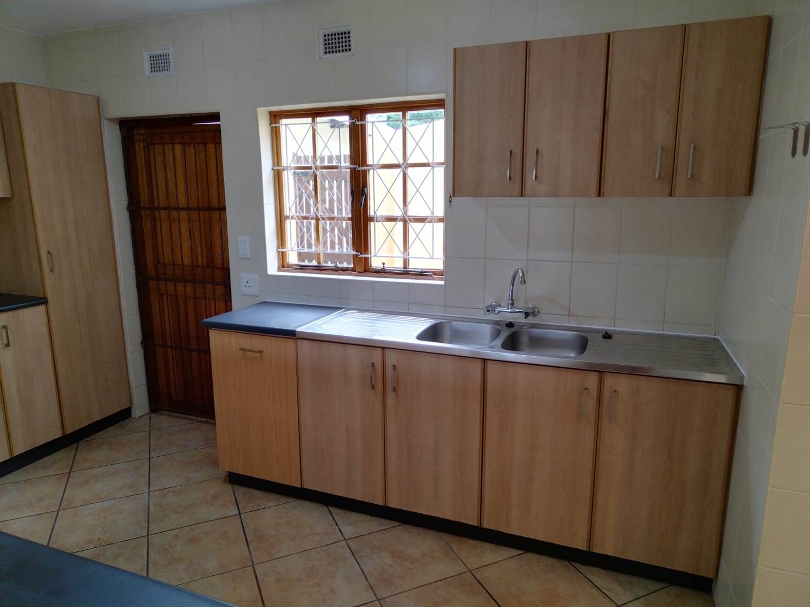 3 Bed Duplex in Mtunzini photo number 15