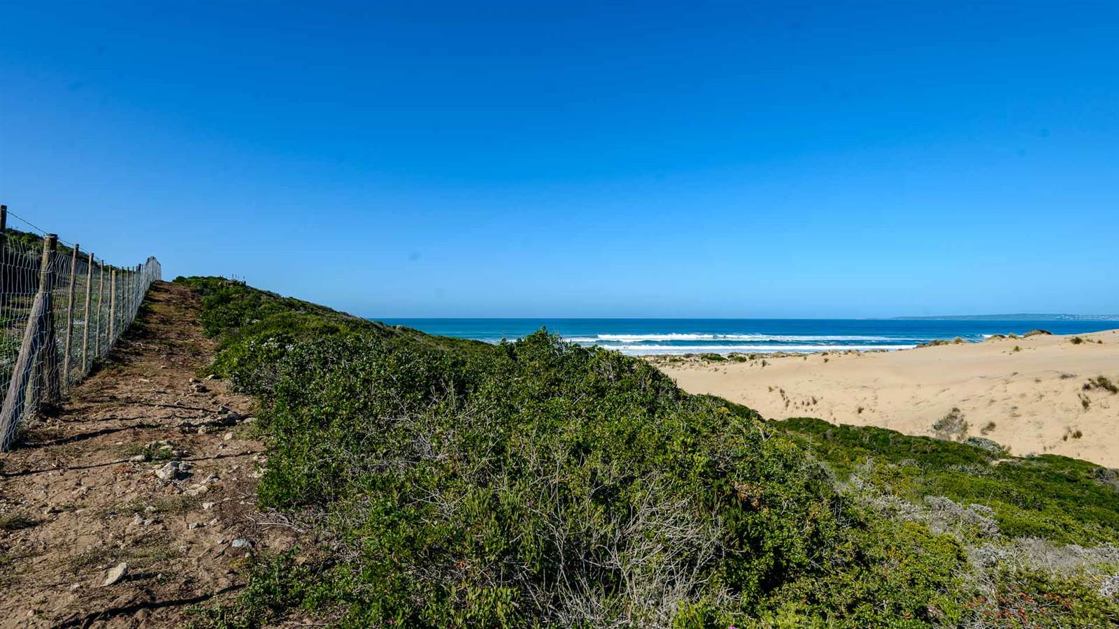 7754 m² Land available in Nautilus Bay photo number 17