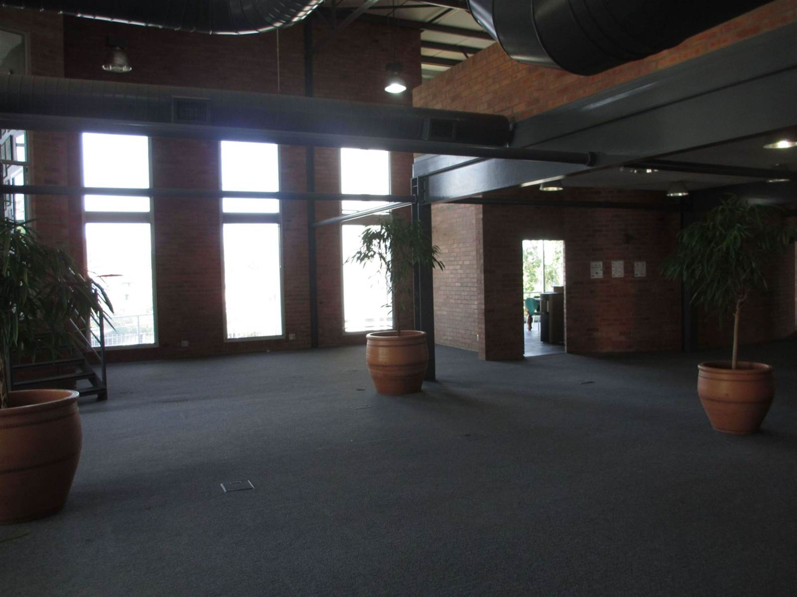919  m² Commercial space in Fourways photo number 19