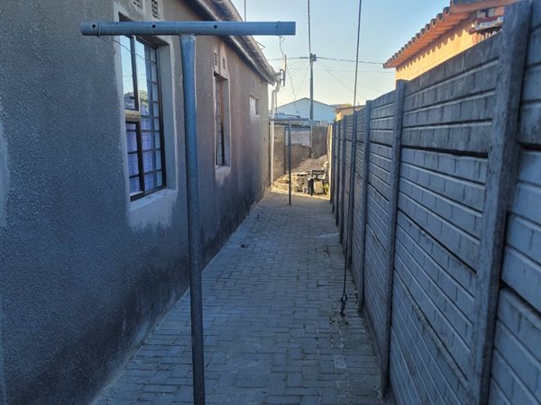 3 Bed House for sale in Khayelitsha | T4235190 | Private Property