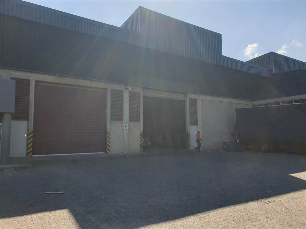 3878  m² Industrial space in New Germany photo number 4