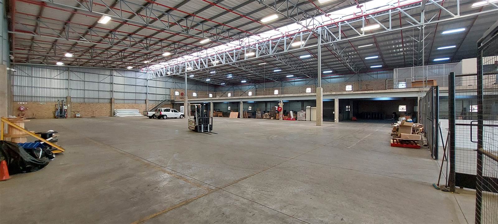 3900  m² Industrial space in Glen Austin photo number 2