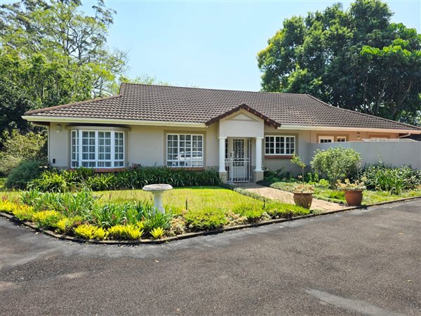 4 Bedroom Townhouse 4 Bedroom Townhouse