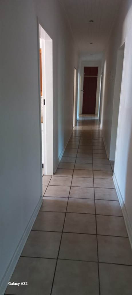 Commercial space in Louis Trichardt photo number 8