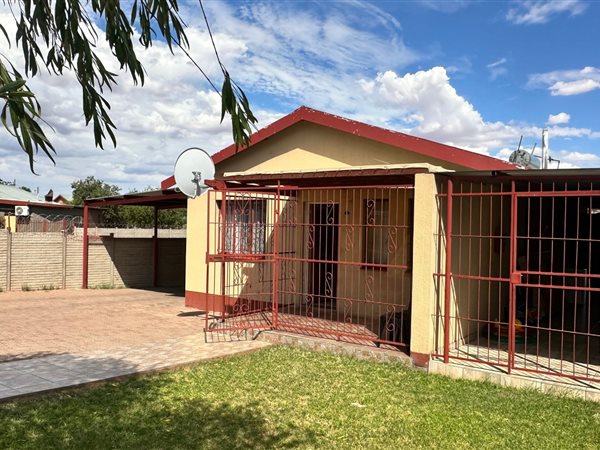 3 Bedroom House 3 Bedroom House