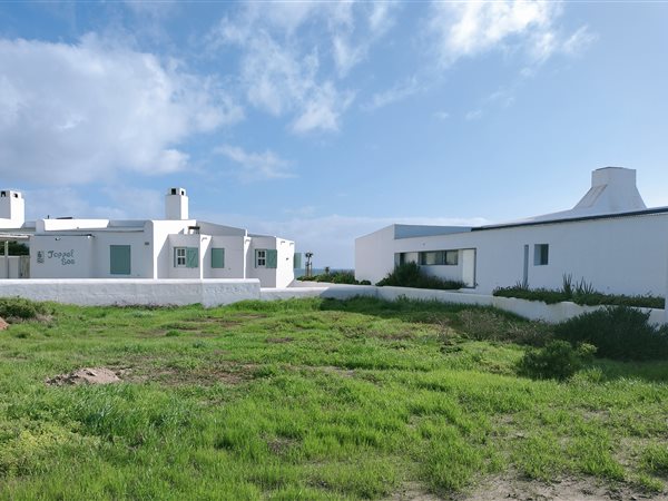 489 m² Land