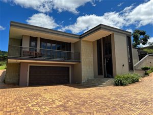 3 Bed House in Victoria Country Club Estate