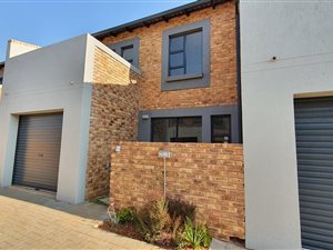 3 Bed Townhouse in Denneoord