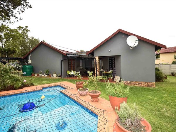 4 Bed House in Wilgeheuwel