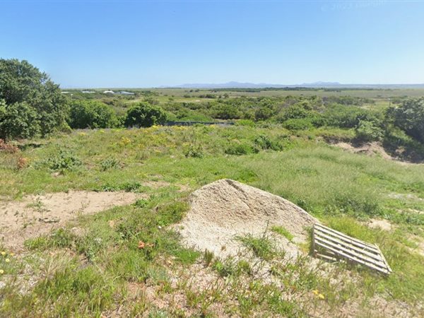 798 m² Land