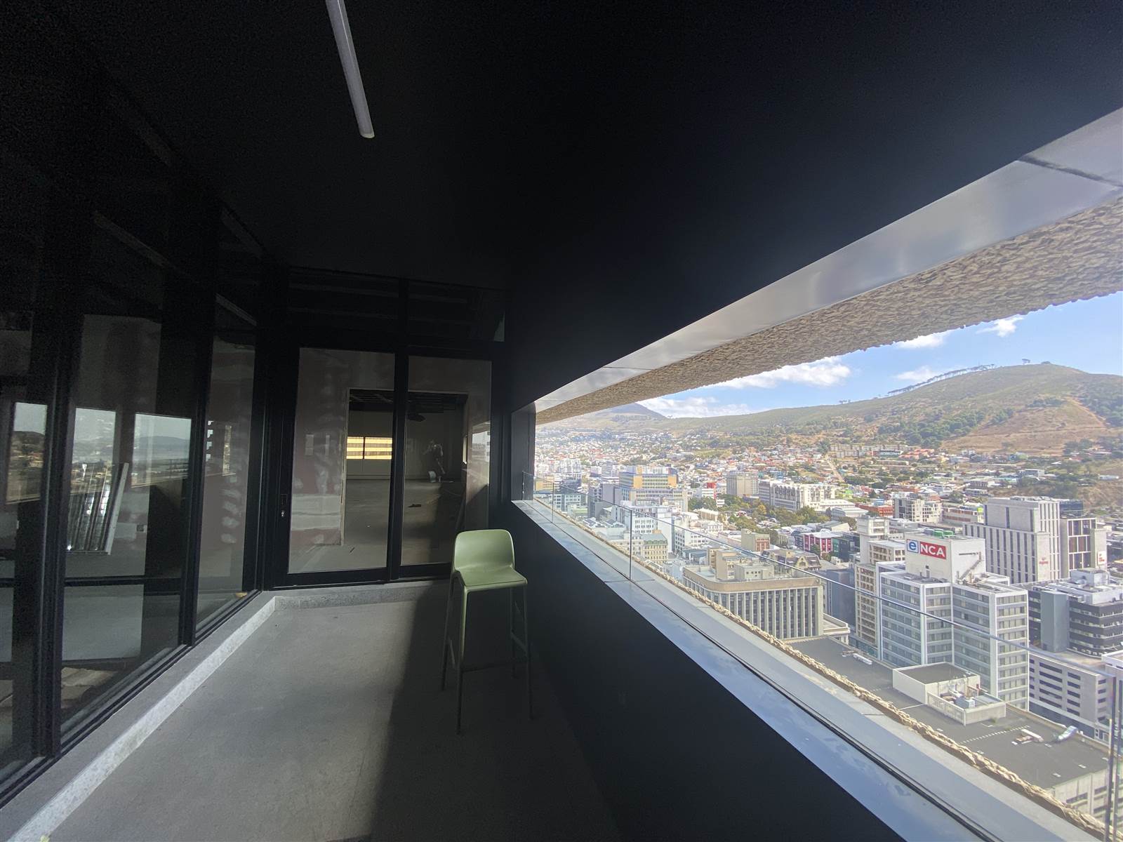 267  m² Commercial space in Cape Town City Centre photo number 14