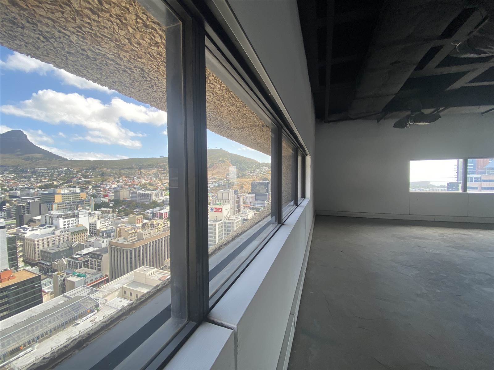 267  m² Commercial space in Cape Town City Centre photo number 11