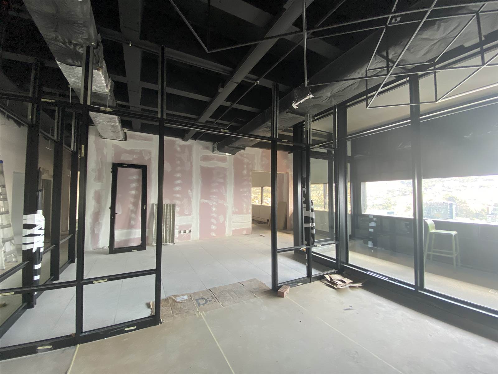 267  m² Commercial space in Cape Town City Centre photo number 3