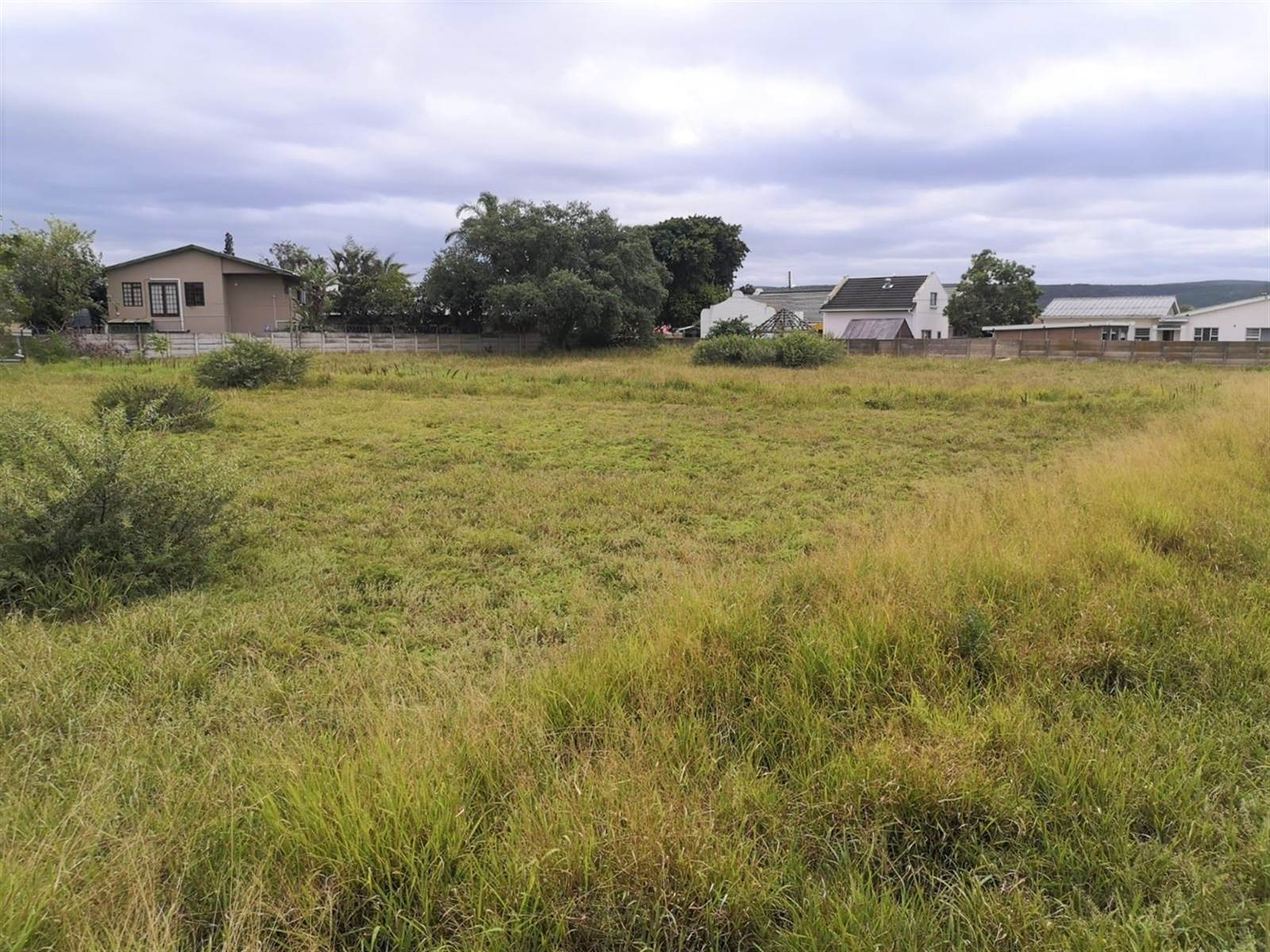 991 m² Land available in Manor Heights photo number 2