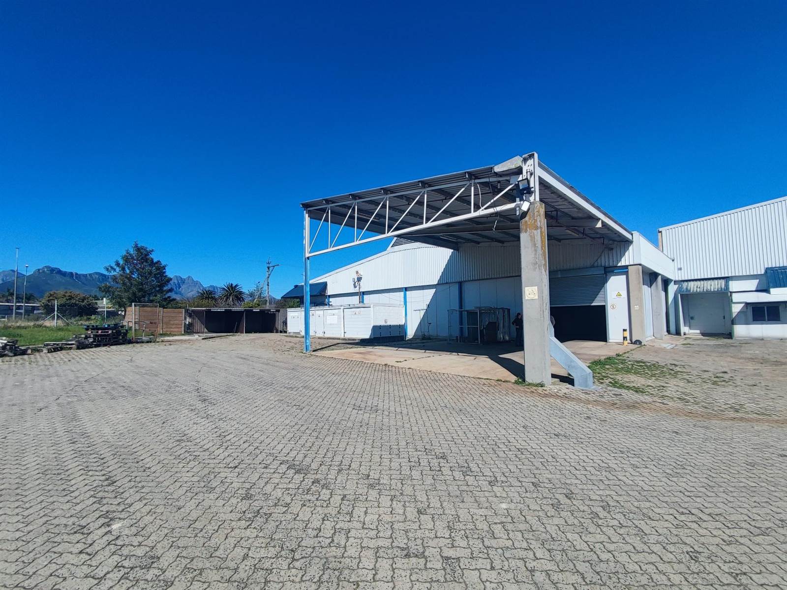 0.95  m² Industrial space in Cape Town City Centre photo number 7