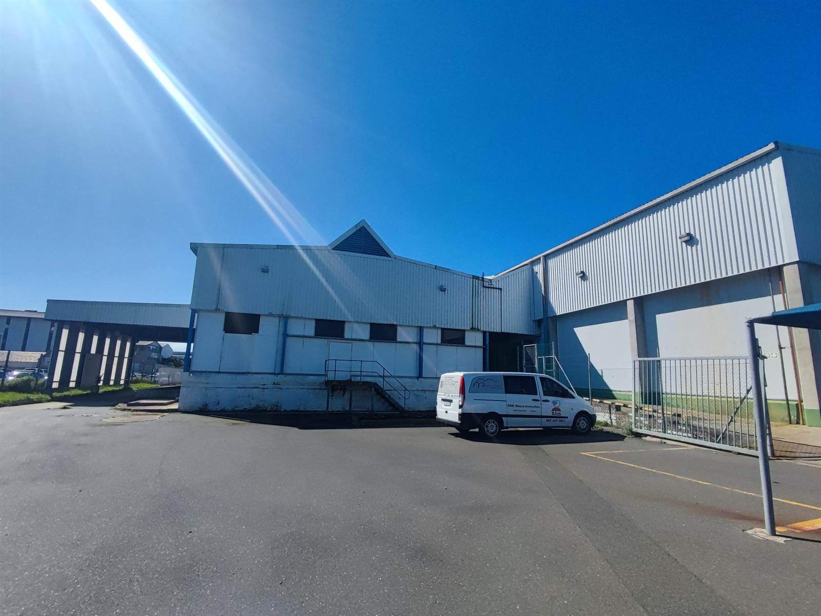 0.95  m² Industrial space in Cape Town City Centre photo number 14