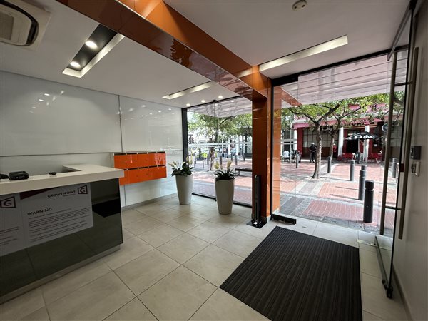 335  m² Commercial space in Cape Town City Centre