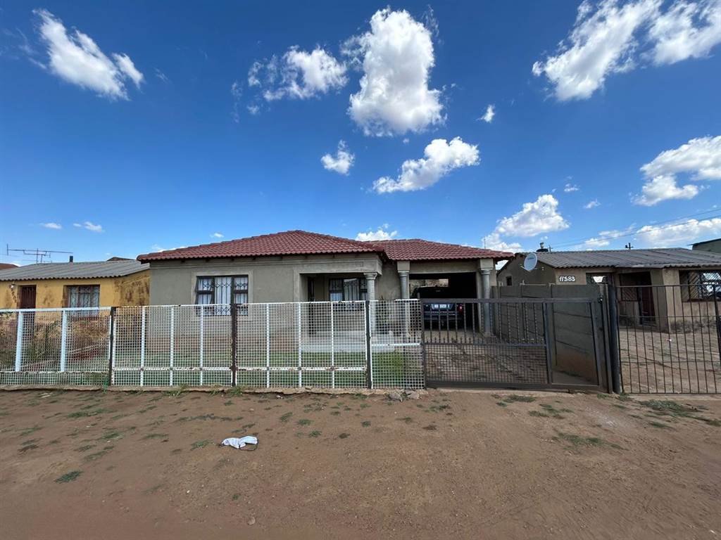 2 Bed House in Sebokeng Zone 7 photo number 10