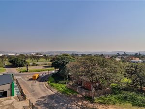 2 Bed Apartment in Isipingo Beach