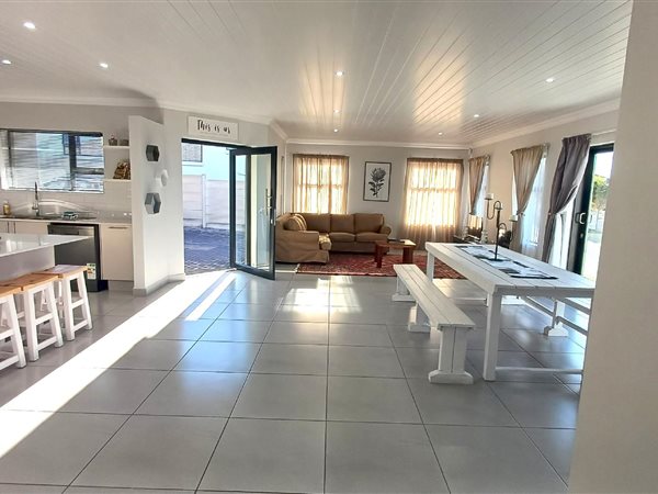 3 Bedroom House 3 Bedroom House