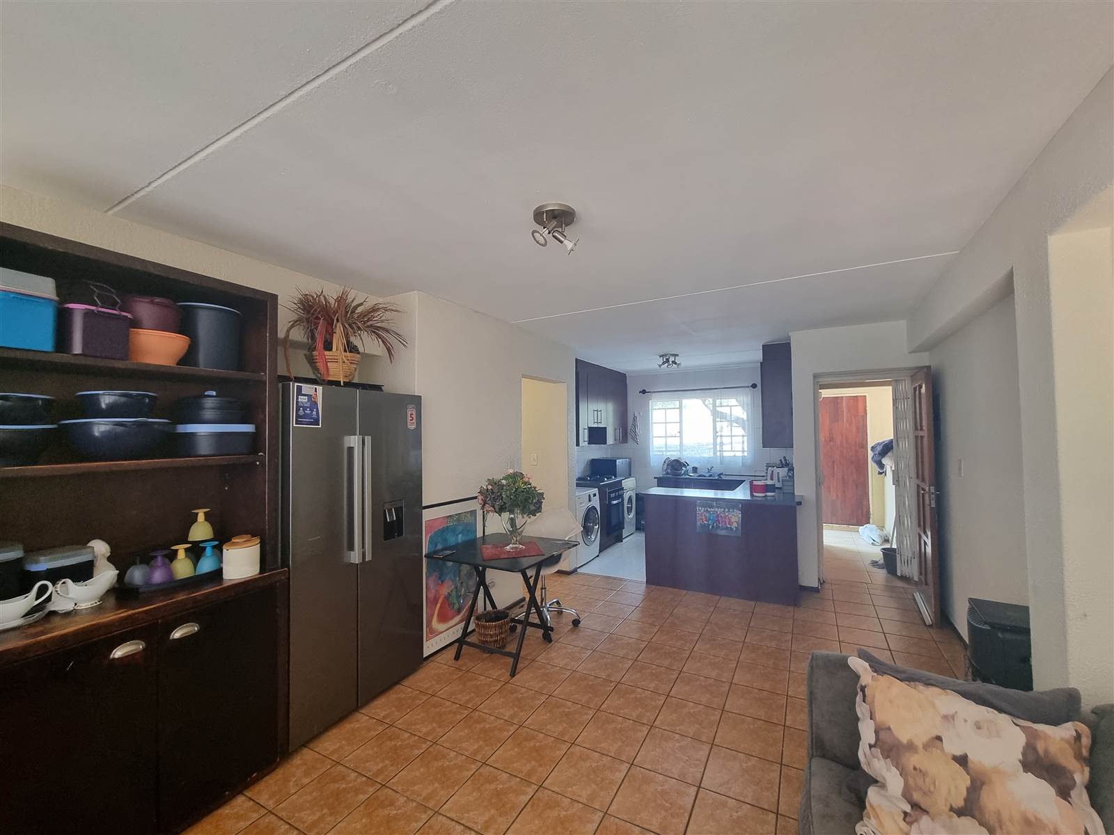 3 Bed Apartment in Lonehill photo number 6