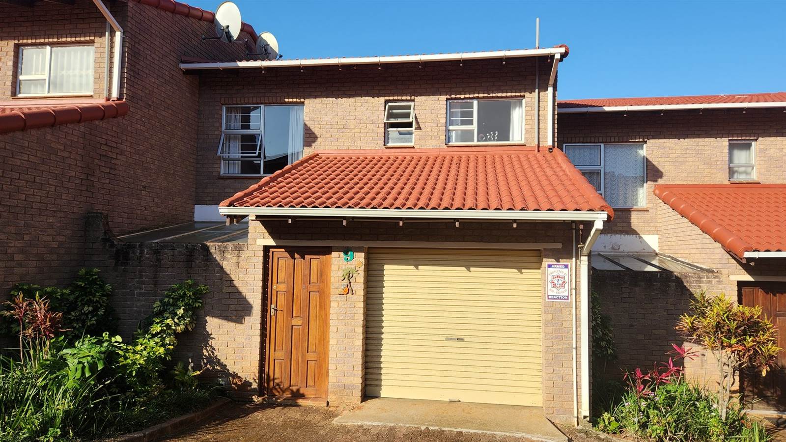 3 Bed Townhouse in Port Shepstone photo number 2