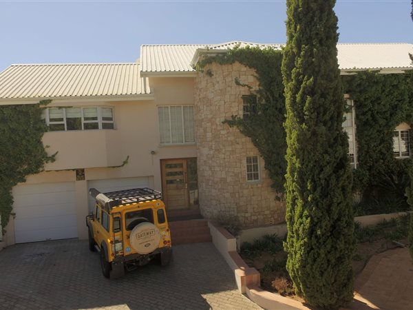 4 Bed House in Springbok