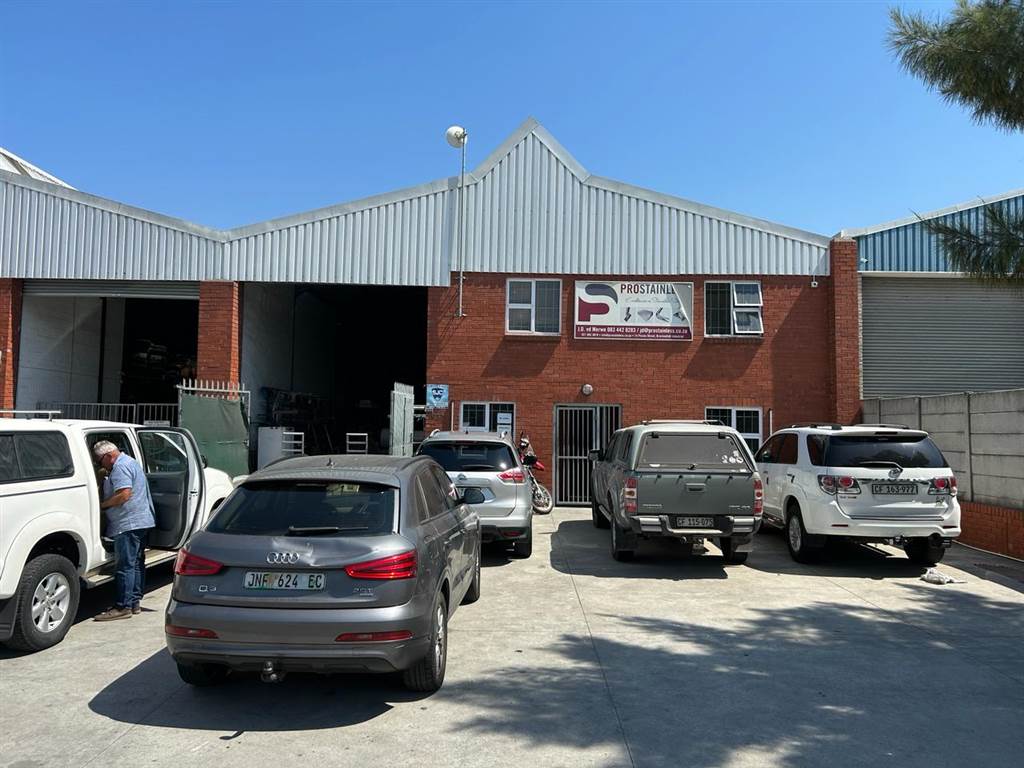 395  m² Industrial space in Everite Industria photo number 17